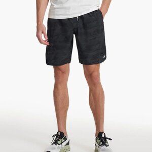 Men's Vuori Black Camo Banks Shorts Size M Athletic